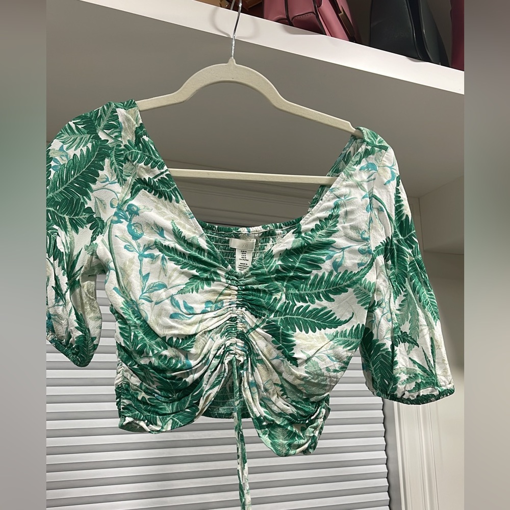 V-neck Drawstring Blouse❤️ White/leaf-patterned - Picture 3 of 8